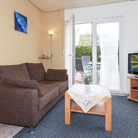 Ferienwohnungen Mit Terrasse Im Haus Seekieker Bensersiel Exterior photo