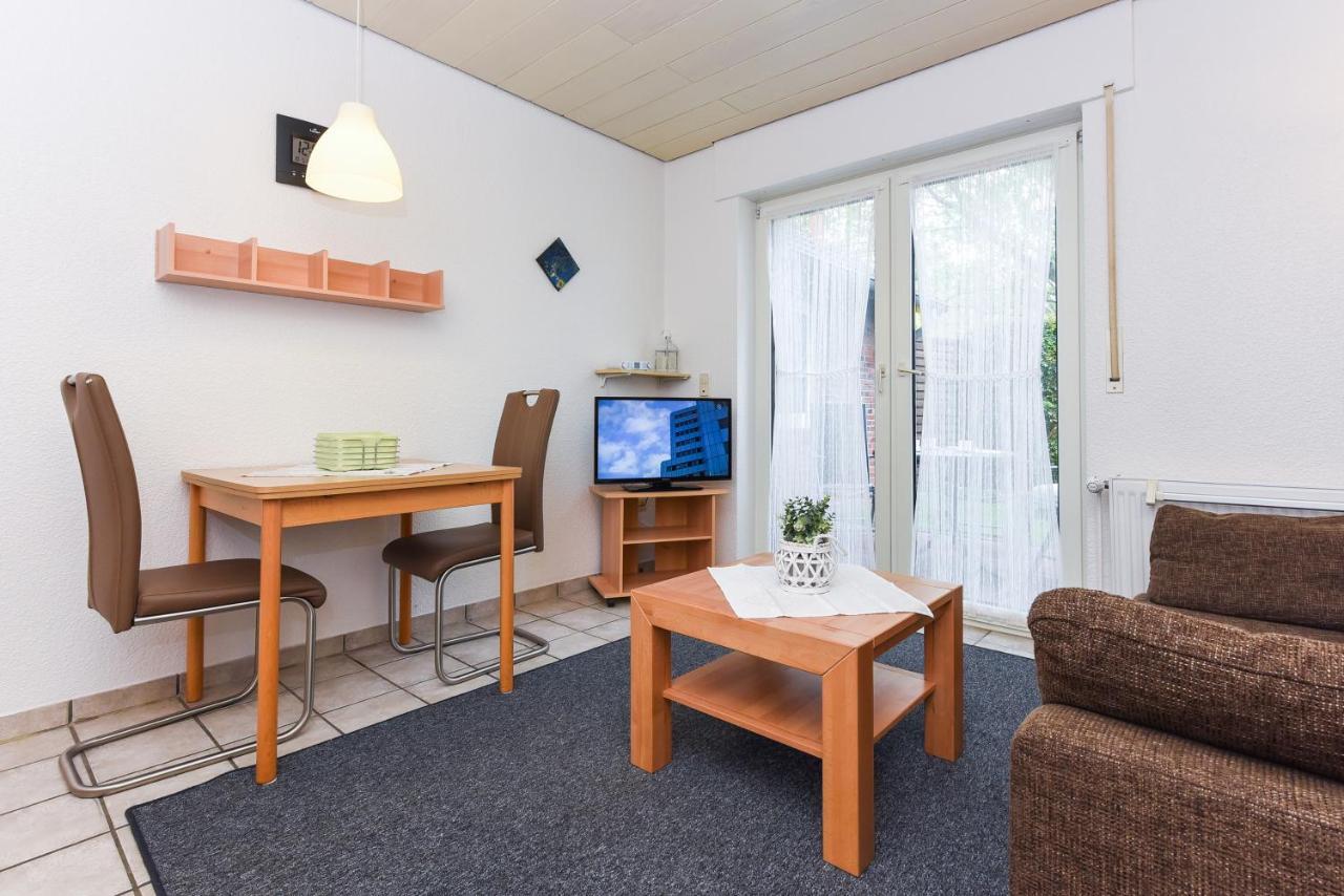 Ferienwohnungen Mit Terrasse Im Haus Seekieker Bensersiel Exterior photo